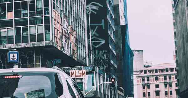 大数据包含设备数据的行业文章