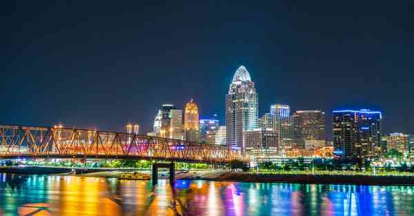 大数据判断数据变化趋势（大数据判断数据变化趋势分析）