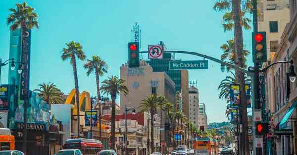 大数据包含设备数据的行业文章