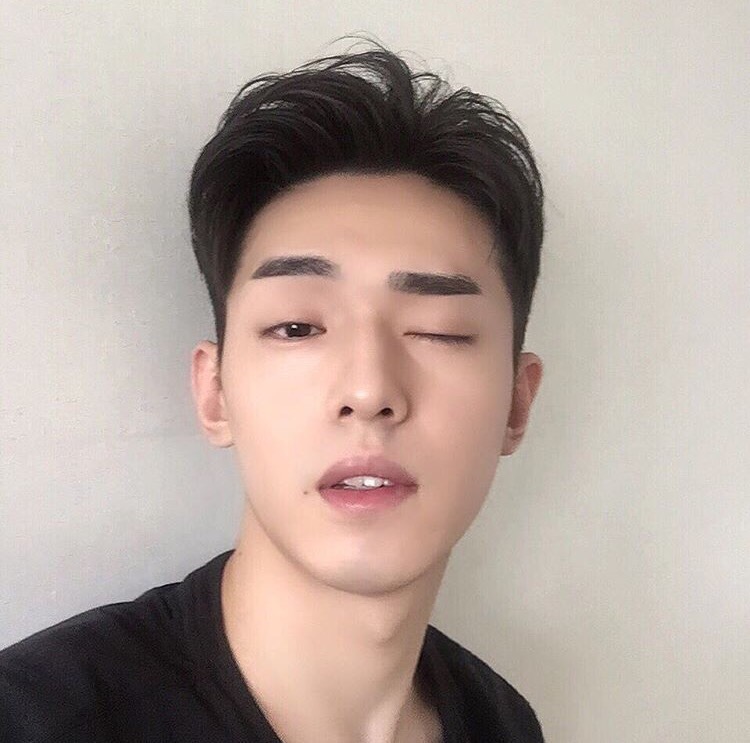 姚成剑凡