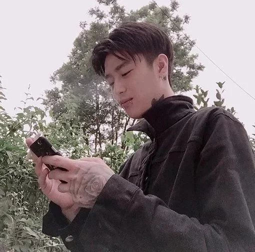 秦磊俊澜