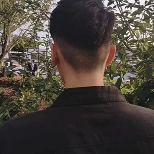 蓝苑君寒