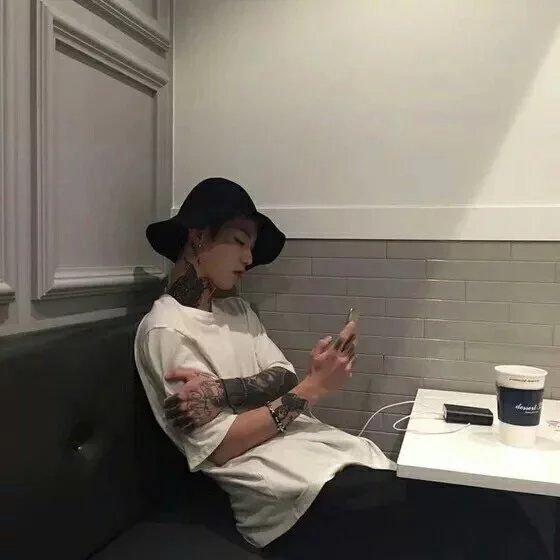 耿琛雯睿