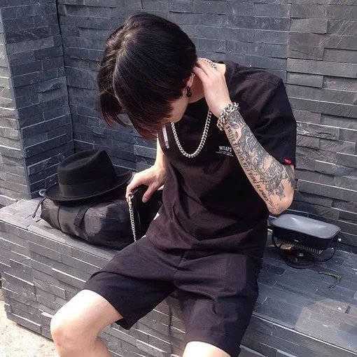 孔邦毅中